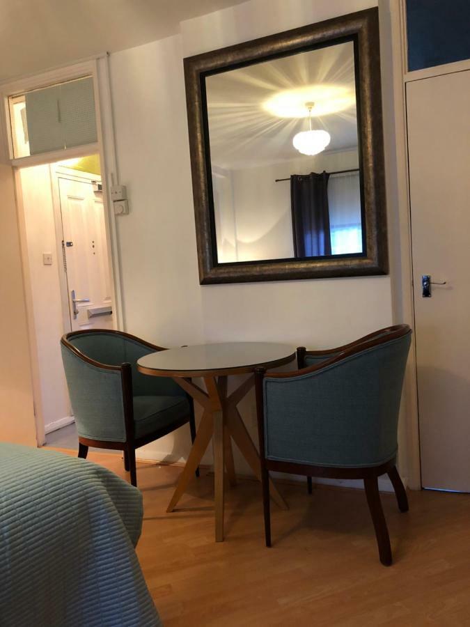 Affordable Lux And Cozy 1 Bed Flat In Chelsea Appartement Londen Buitenkant foto